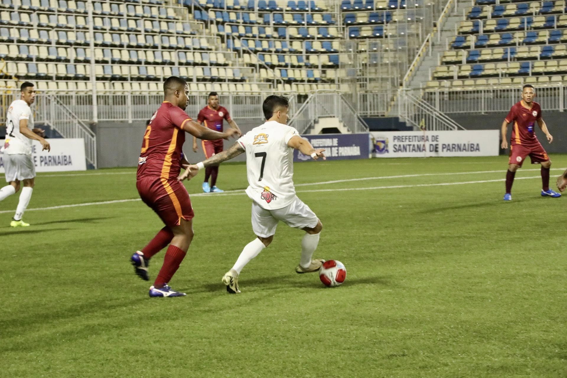Santana de Parnaíba inicia Campeonato Municipal de Futebol 2025 com jogos em diversas categorias