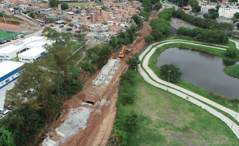 Prefeitura de Carapicuíba transforma área do Córrego do Chicão com canalização, bulevar e novo viário