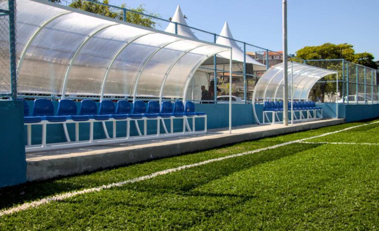 Região do Estela Mari ganhou uma arena de futebol com grama sintética