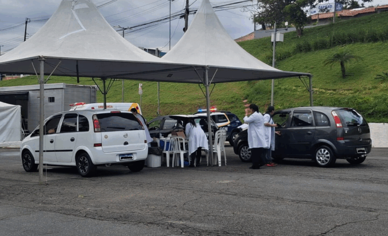Cotia terá drive-thru de vacinação contra a gripe e sala de vacina no sábado, 31