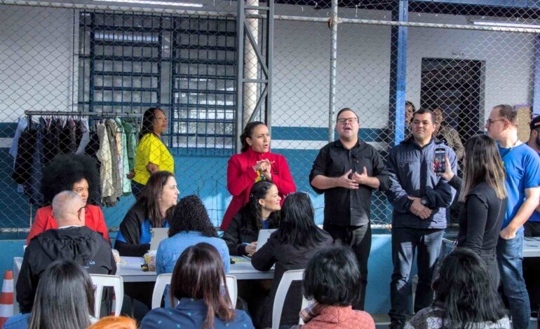 Prefeitura de Cotia realizou mais um feirão do emprego, desta vez, para 50+ e PcDs 18+