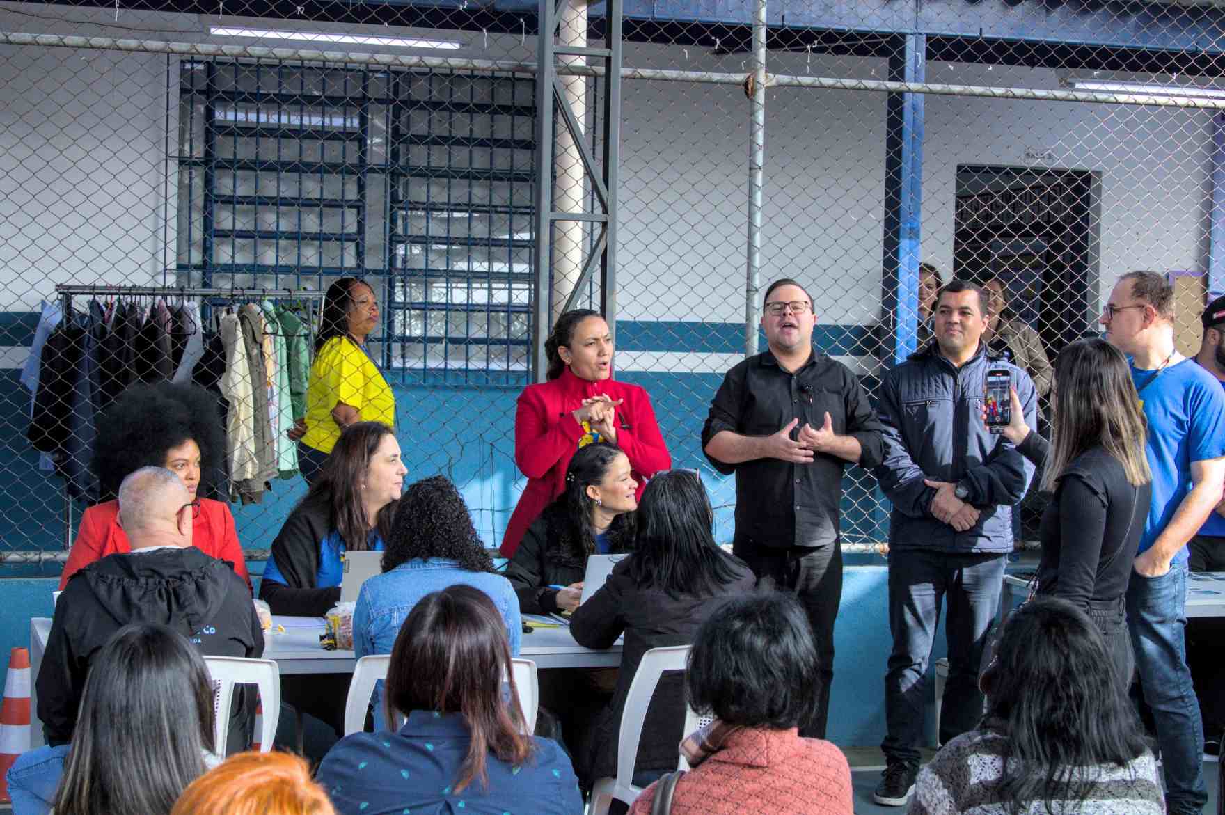 Prefeitura de Cotia realizou mais um feirão do emprego, desta vez, para 50+ e PcDs 18+