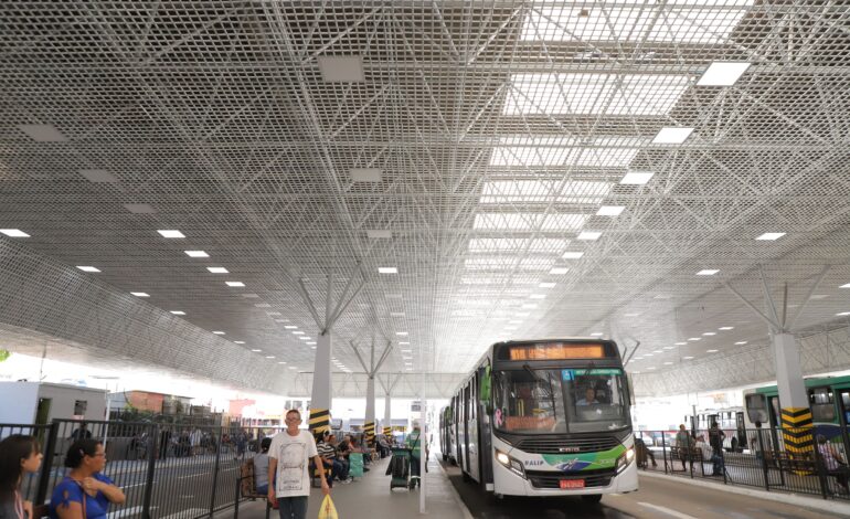 Mudança temporária em itinerários de ônibus visa minimizar impactos de obras na Rodovia Castello Branco