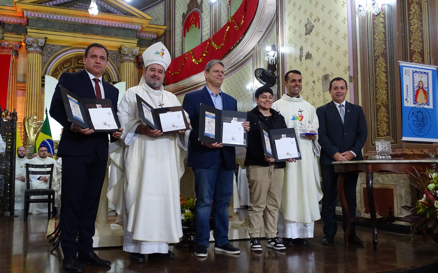 LANÇADO EM PIRAPORA DO BOM JESUS O SELO DOS CORREIOS COMEMORATIVO DOS 300 ANOS DO BOM JESUS