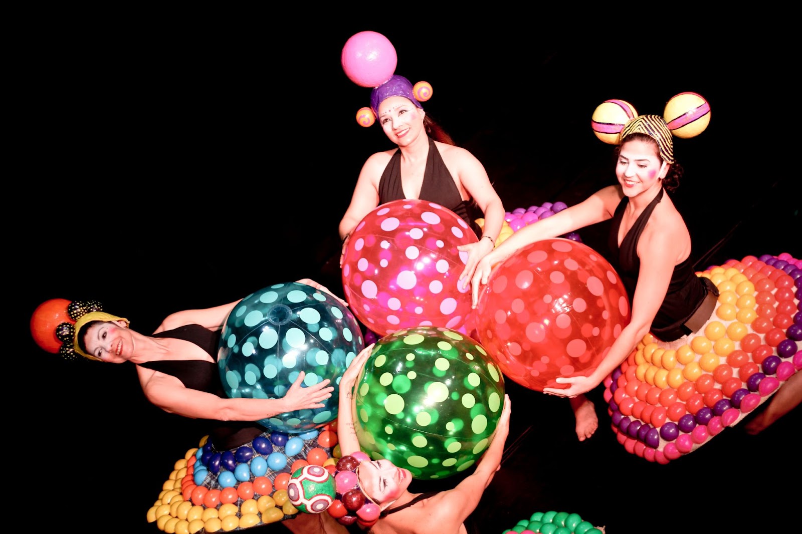 Cia. Noz festeja seus 20 anos de trajetória com apresentações gratuitas dos infantis Oras Bolas e Papinha em Itapevi dias 8 e 9 de agosto