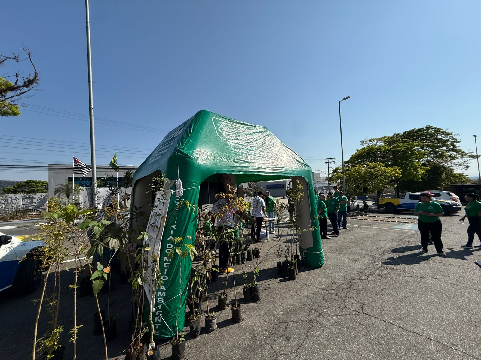 Cotia coleta mais de uma tonelada de resíduos recicláveis no ‘Dia Mundial da Limpeza’
