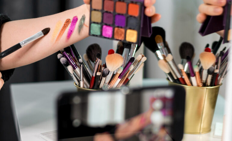 Cotia tem inscrições abertas para cursos gratuitos nas áreas de beleza e estética