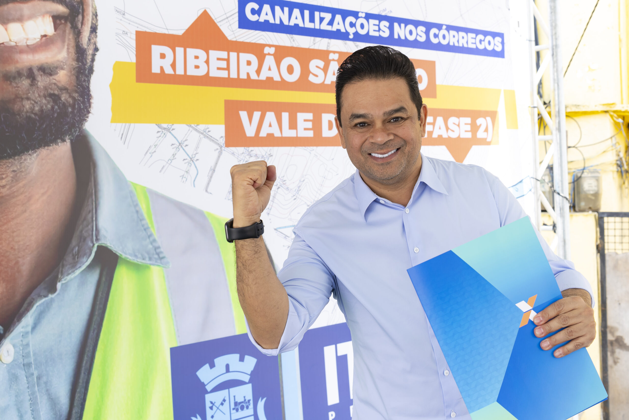 Prefeito Teco assina contratos de R$ 350 milhões para combater às enchentes