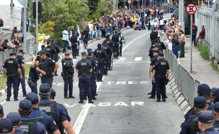 Jandira celebra suas raízes e olha para o futuro com desfile cívico-cultural 