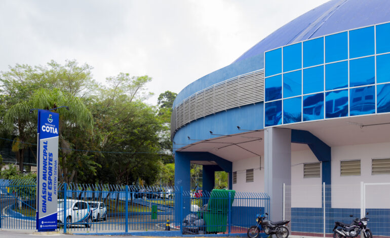 Ginásio de esportes vai sediar competição feminina de futsal