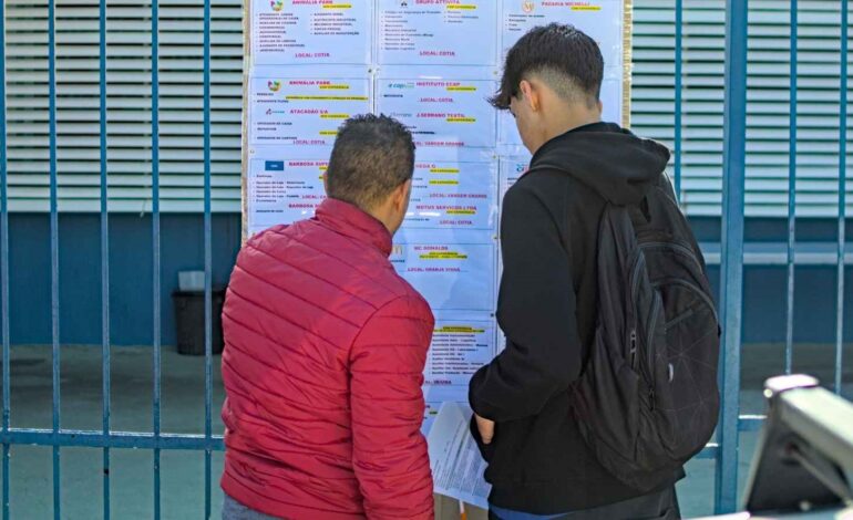 PAT de Cotia divulga dezenas de vagas de trabalho, 60 são para área de logística