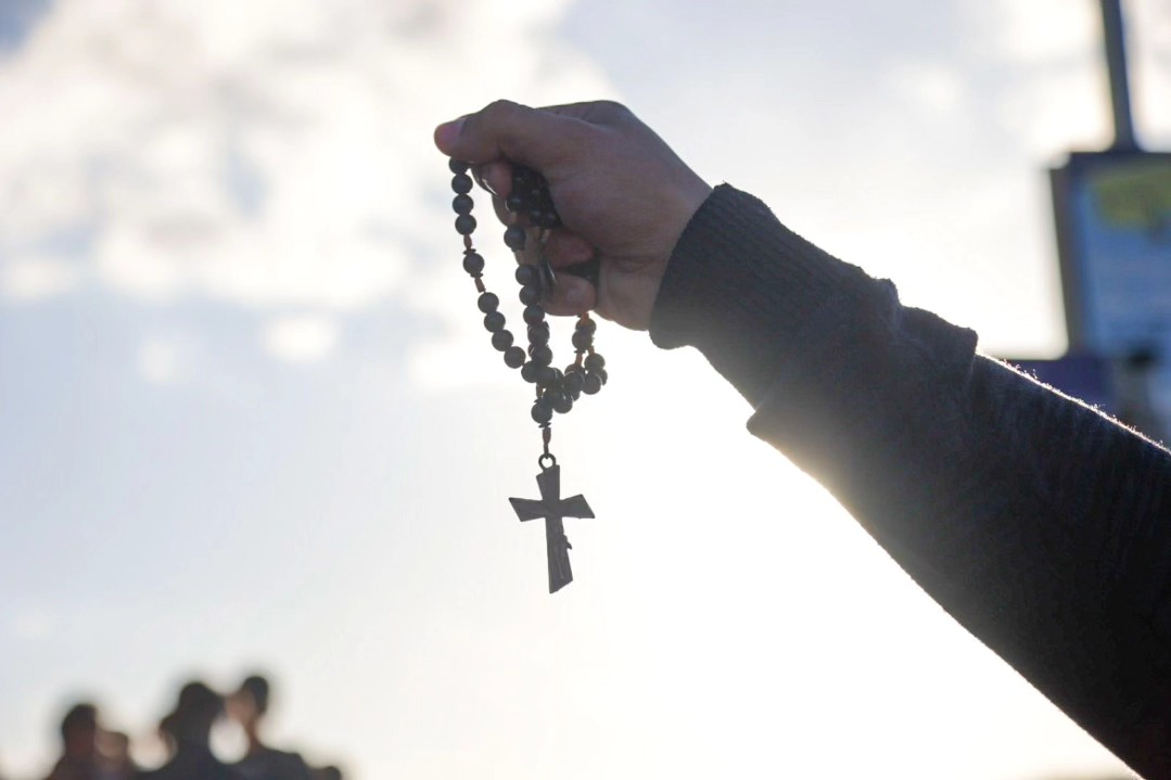 Prefeitura de Itapevi realiza missas e oferece transporte gratuito para cemitérios no Dia de Finados