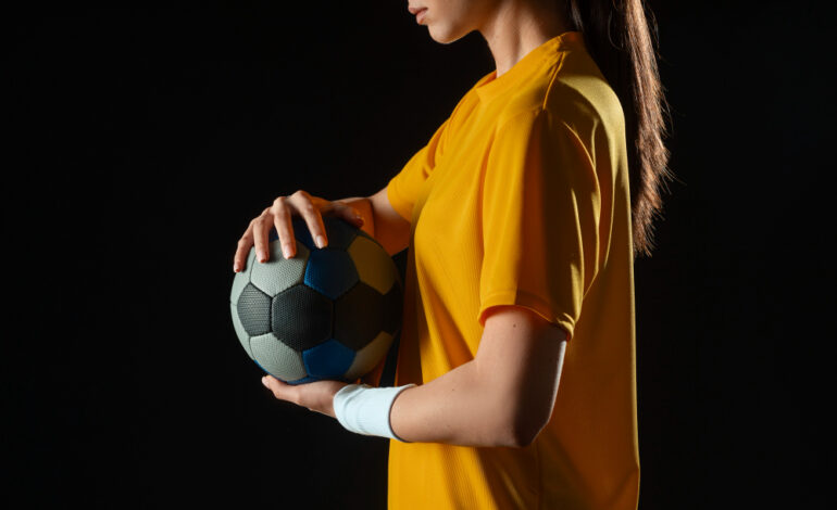 Domingo (19/10) tem final de competição de futsal feminino no ginásio de esportes