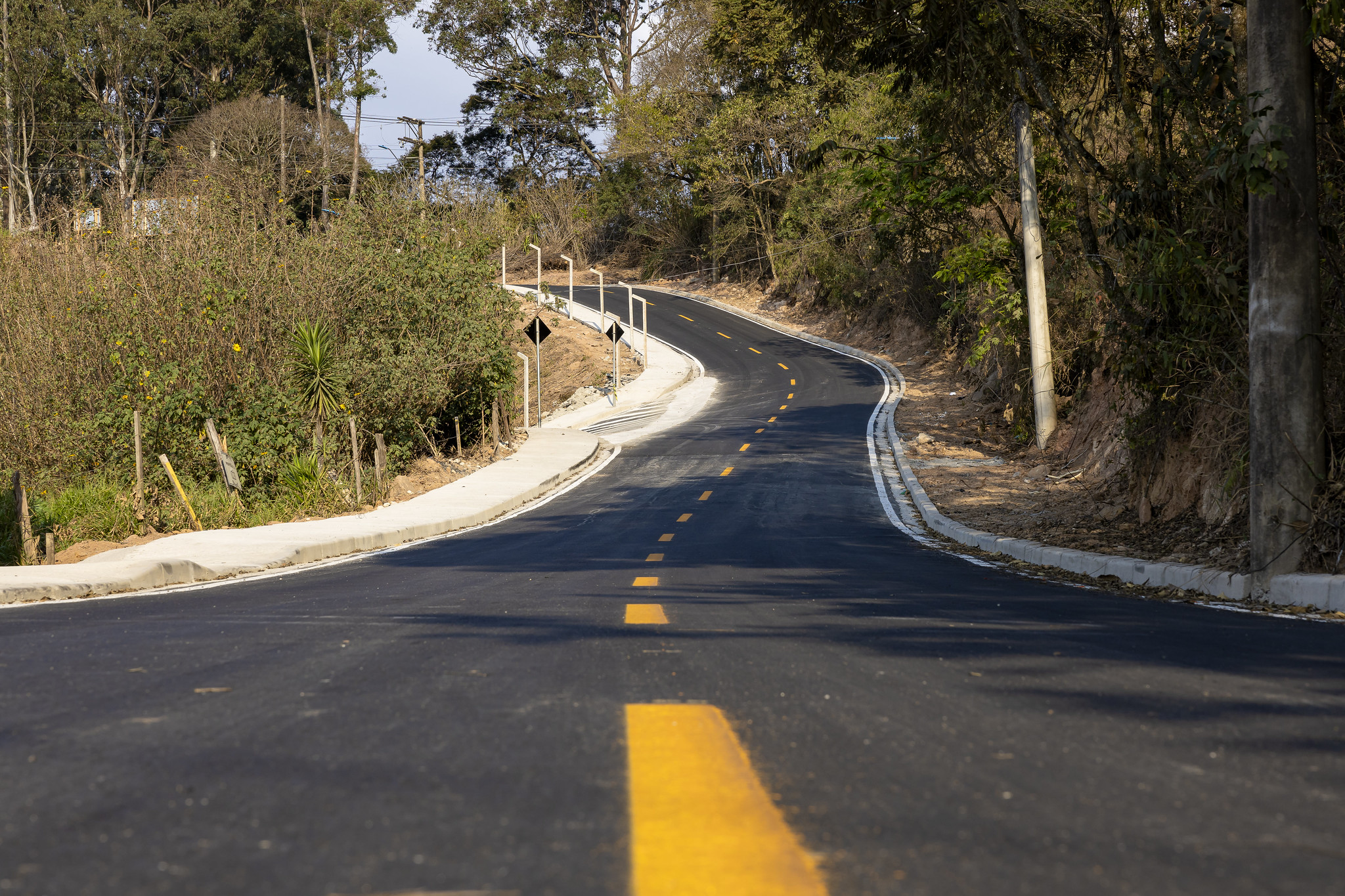 Teco entrega mais 4 quilômetros de pavimentação