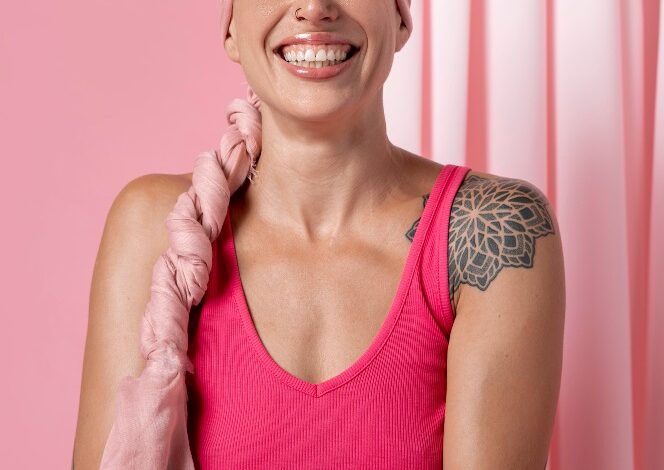 Outubro Rosa: Cotia lança ação de arrecadação de lenços para mulheres em tratamento contra o câncer