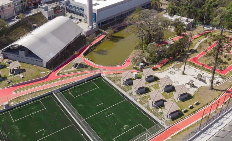 Inauguração, caminhada da pessoa idosa, rolimã fest e futsal feminino vão movimentar o fim de semana em Cotia