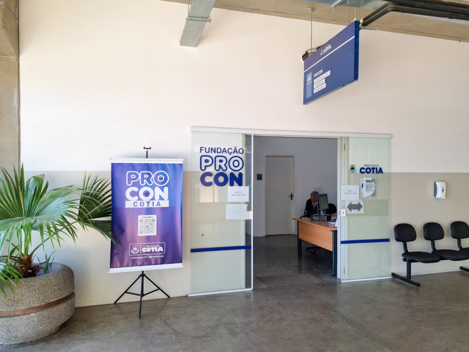 Prefeitura reinaugura o serviço de fiscalização do Procon Cotia