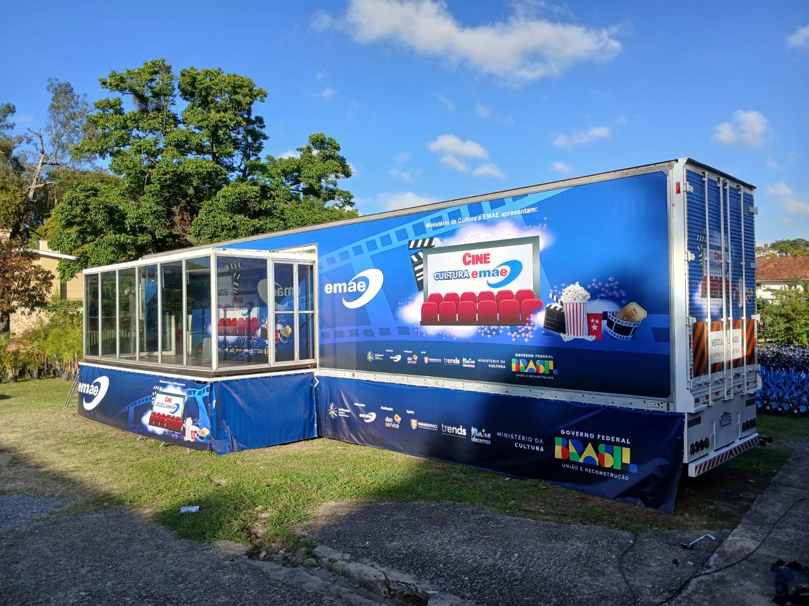 PIRAPORA DO BOM JESUS RECEBE CARRETA DO CINE CULTURA EMAE