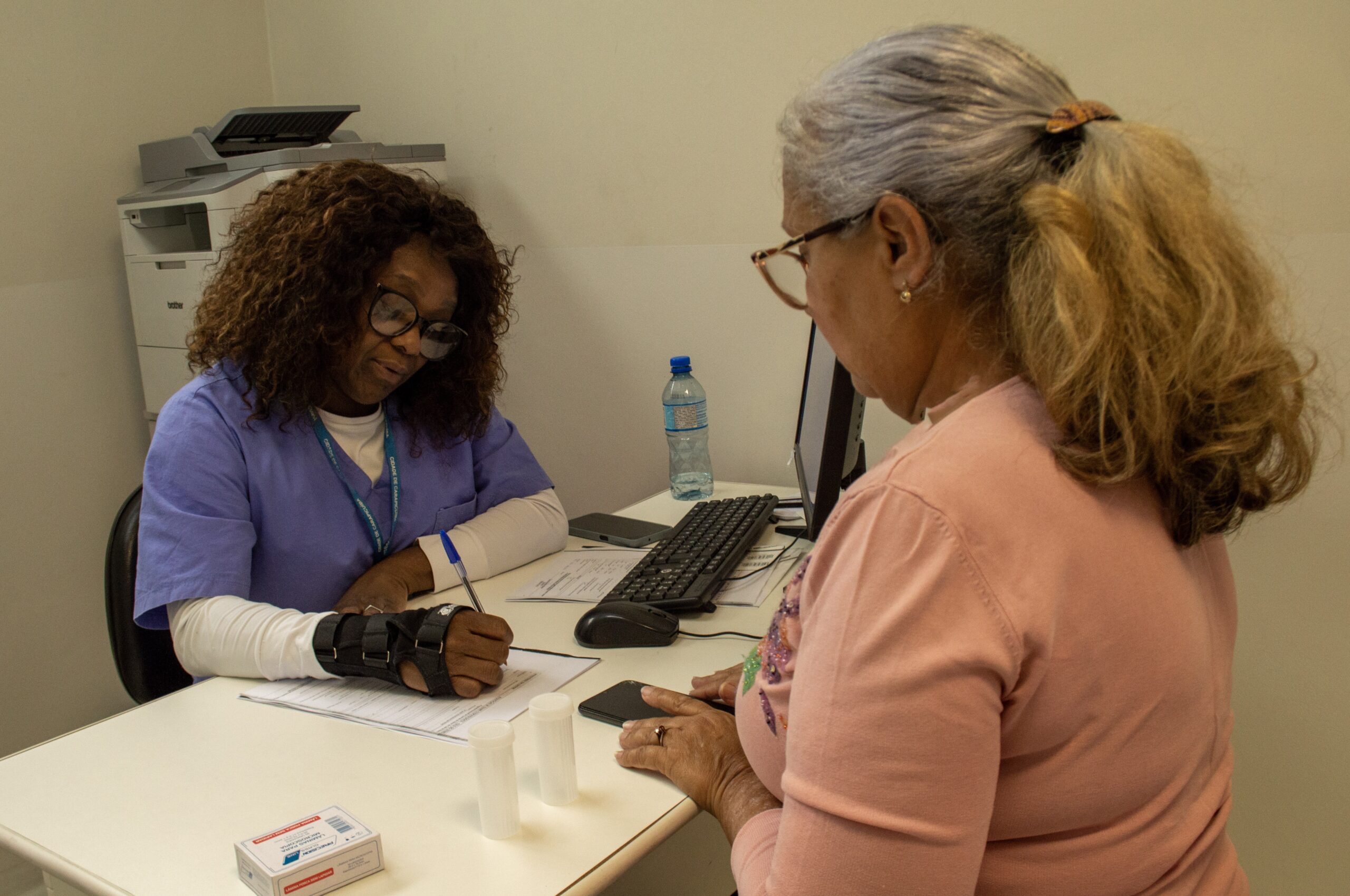 Prefeitura de Carapicuíba realiza edição especial do programa Saúde + Perto de Você com foco no Outubro Rosa