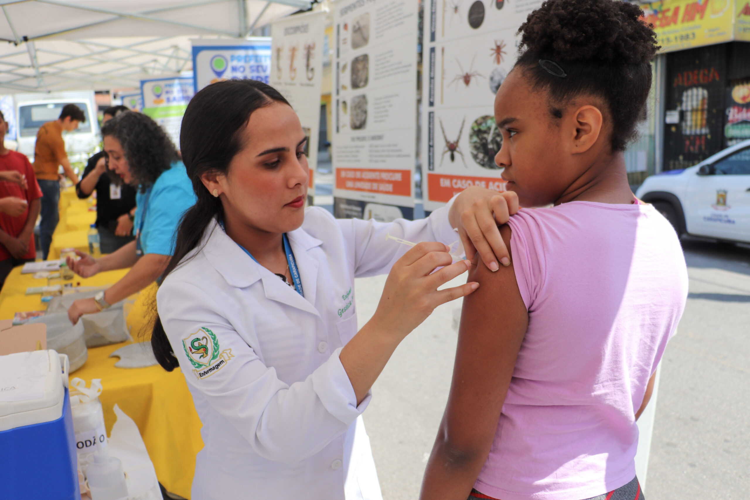 Prefeitura de Carapicuíba realiza Dia D de Vacinação para crianças e adolescentes no sábado