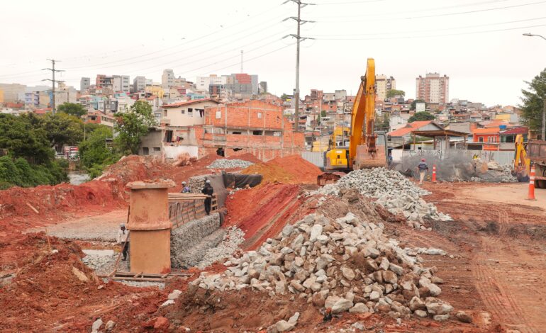 Demolição da ponte sobre o Rio Cotia será iniciada na próxima semana 