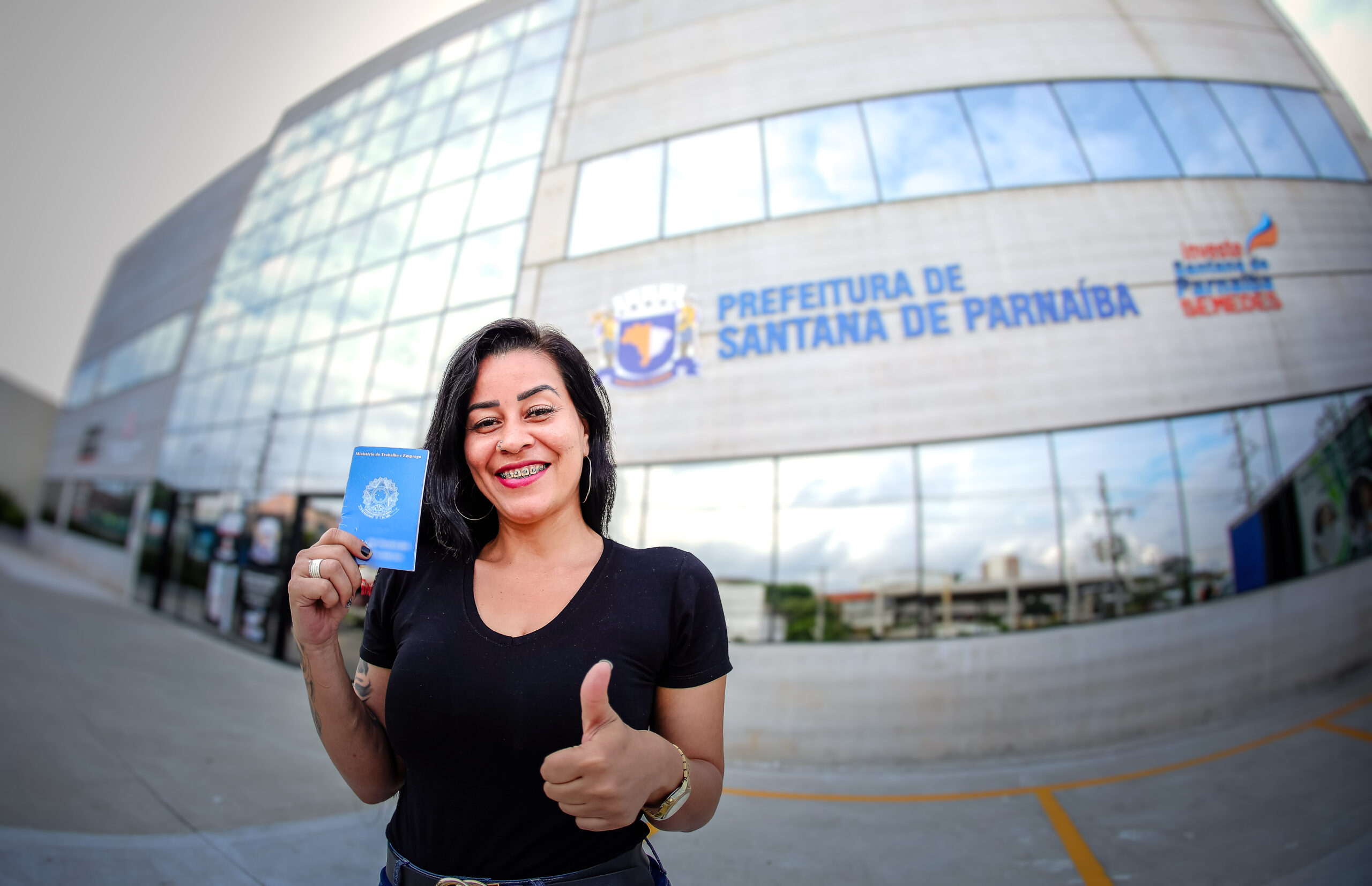 Conexão do Emprego oferece 300 vagas para contratação imediata em Santana de Parnaíba