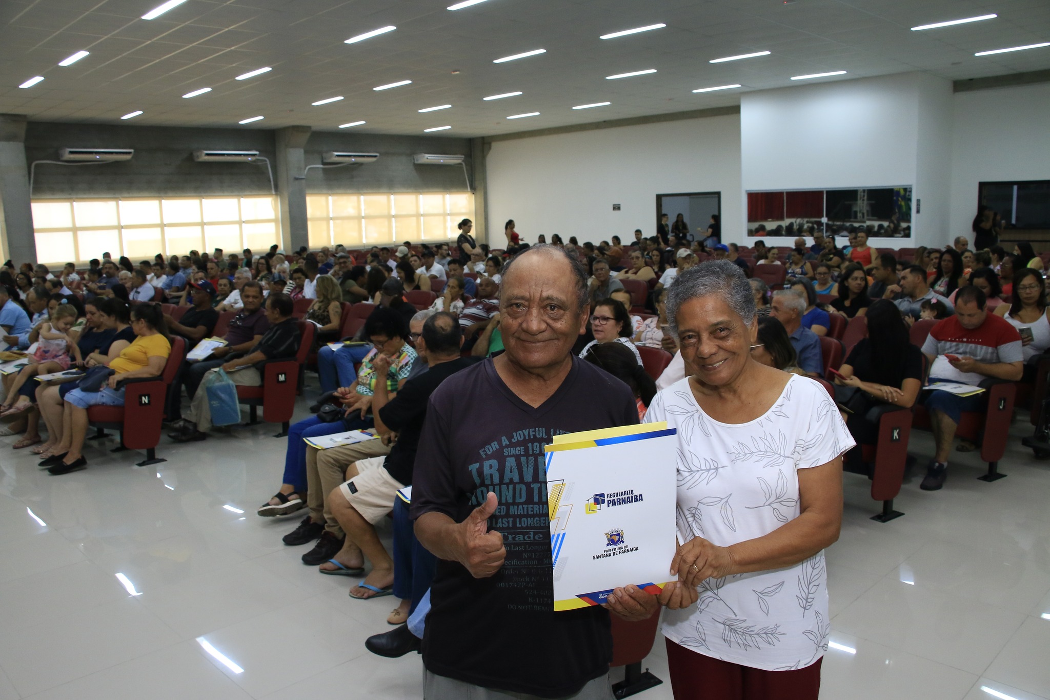 Prefeitura de Santana de Parnaíba entrega 1,5 mil escrituras e lidera ranking de regularização fundiária na Grande SP