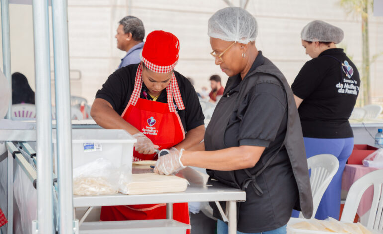 Pastel solidário leva sabor e esperança às famílias de Santana de Parnaíba