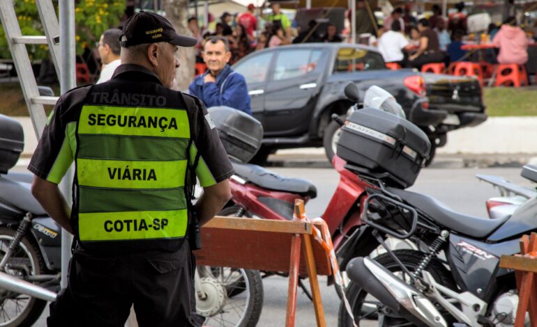 Praça do Sabiá recebe ação educativa de trânsito para motociclistas