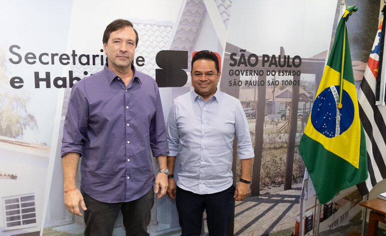 Prefeito Teco conquista 50 novas unidades habitacionais