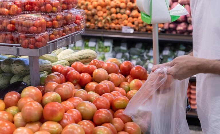 Cesta básica fica mais barata em todas as capitais no segundo semestre de 2025