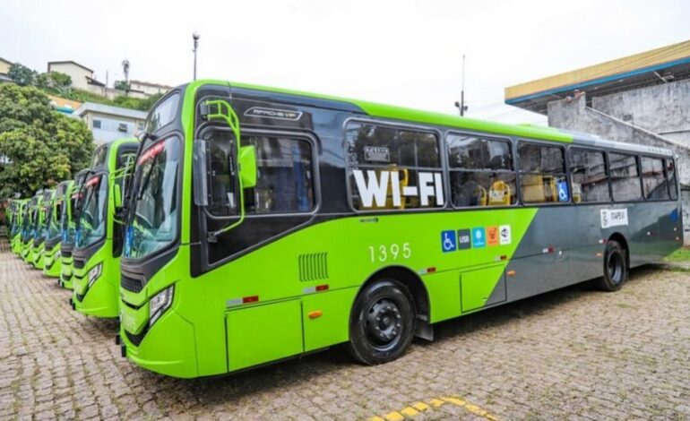 “Passagem sobe, salário não: transporte público fica mais caro e revolta passageiros”