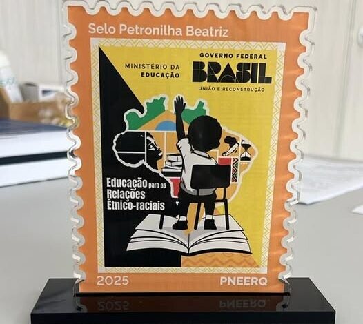 Carapicuíba é contemplada com o Selo Petronilha Beatriz Gonçalves e Silva