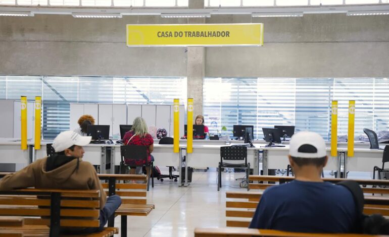 Barueri anuncia 27 vagas de emprego a partir de 10 de fevereiro