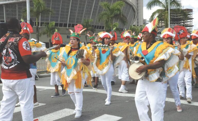 Carnaval 2026:  veja o que abre e o que fecha em Barueri