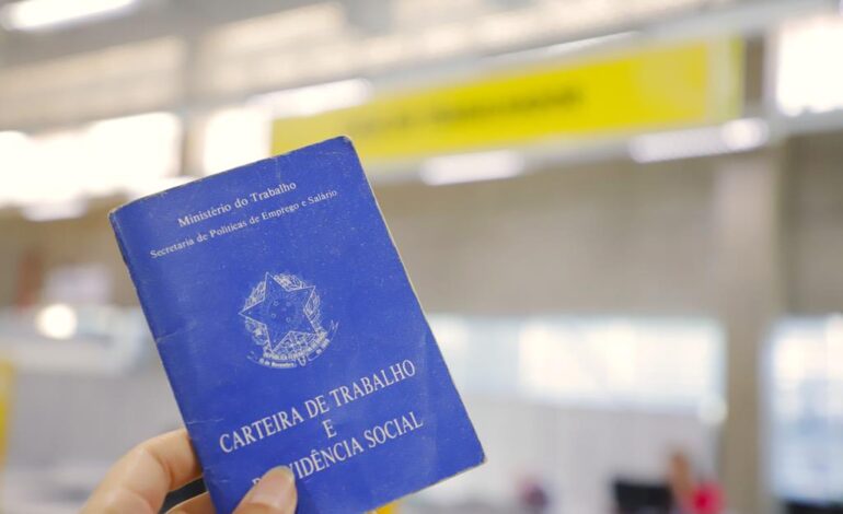 Barueri inicia semana com 27 oportunidades de emprego abertas nesta terça (24)