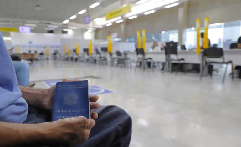 Barueri oferece 23 vagas de trabalho já no início de fevereiro