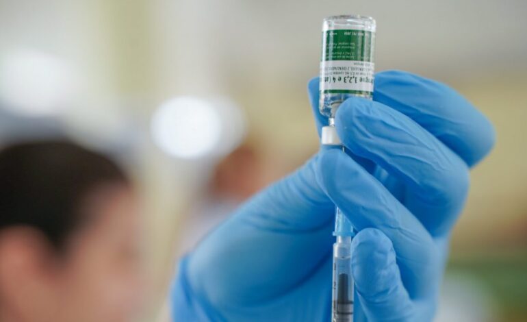 SP inicia campanha de vacinação com a Butantan-DV e é primeiro estado a distribuir imunizante para todos os municípios