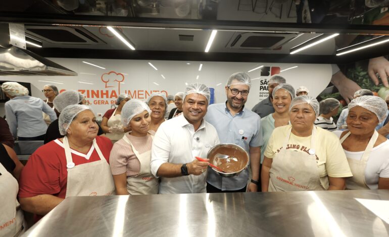 Prefeito Teco traz Carreta CozinhAlimento para Itapevi com curso gratuito de Receitas de Páscoa 