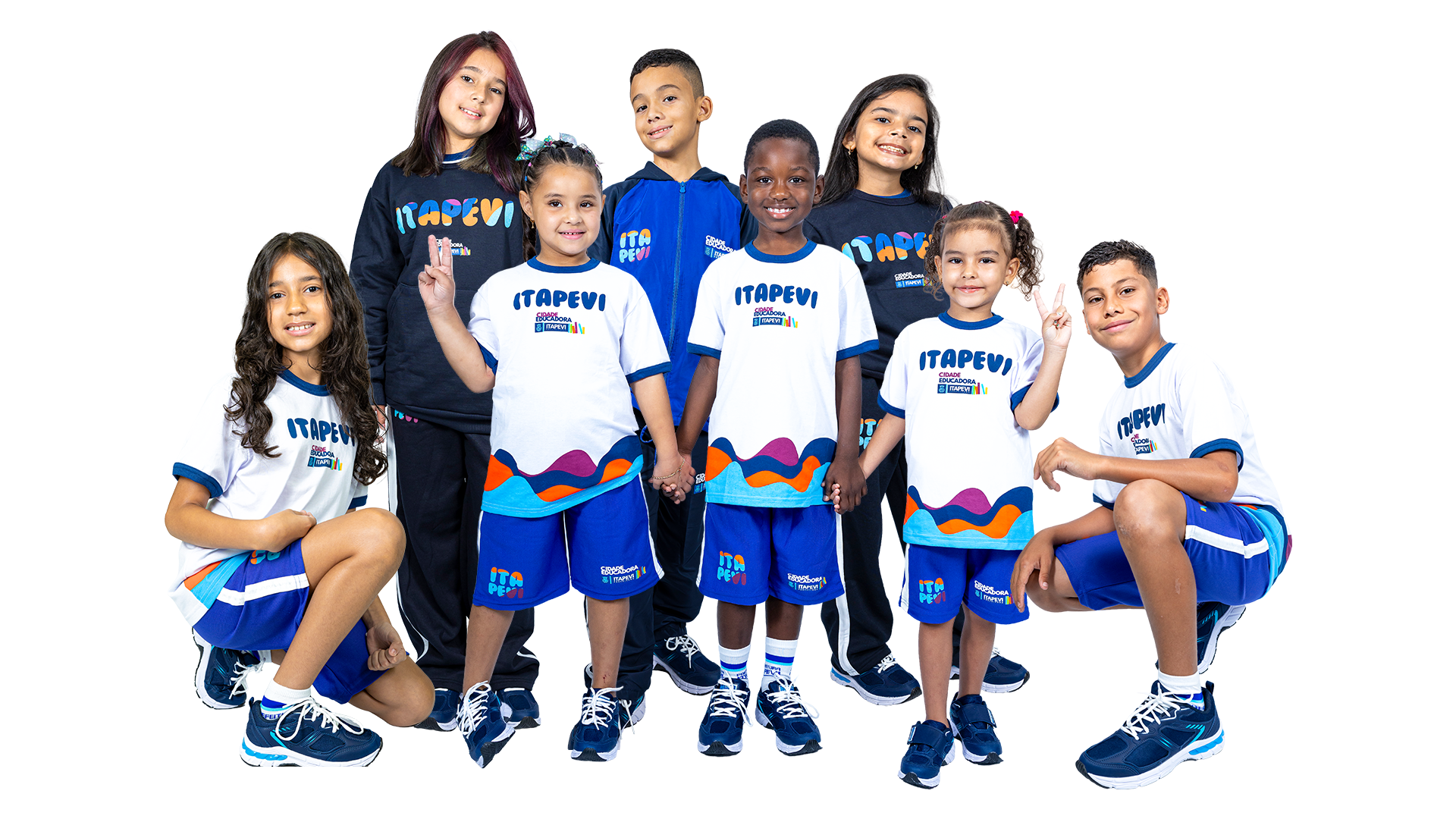 Itapevi inicia o ano letivo nesta quinta (5) com acolhimento e entrega de uniformes e material escolar