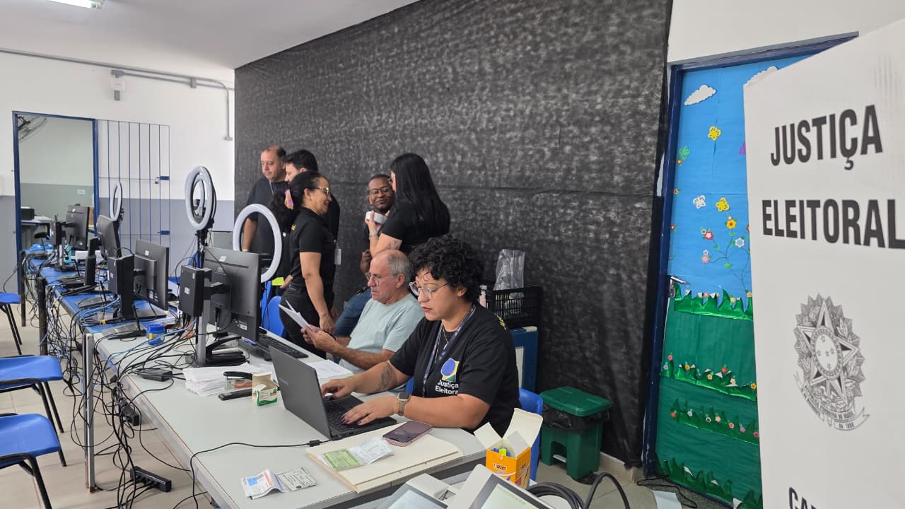 Prefeitura e Justiça Eleitoral realizam ação de cidadania no Jardim Samambaia