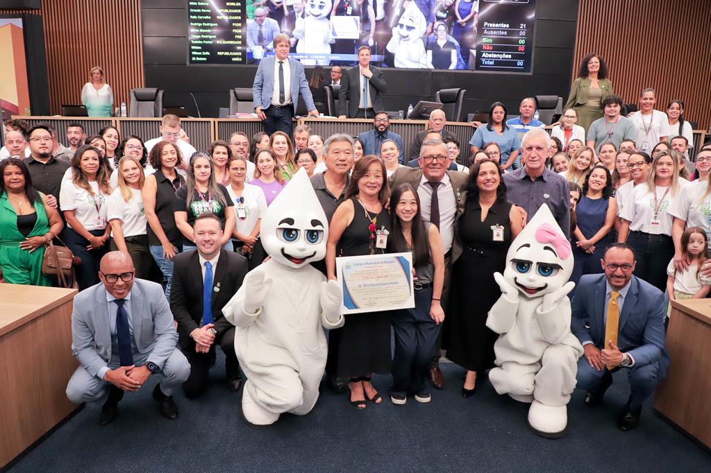 Lançamento de campanha de imunização mobiliza população na Câmara de Barueri