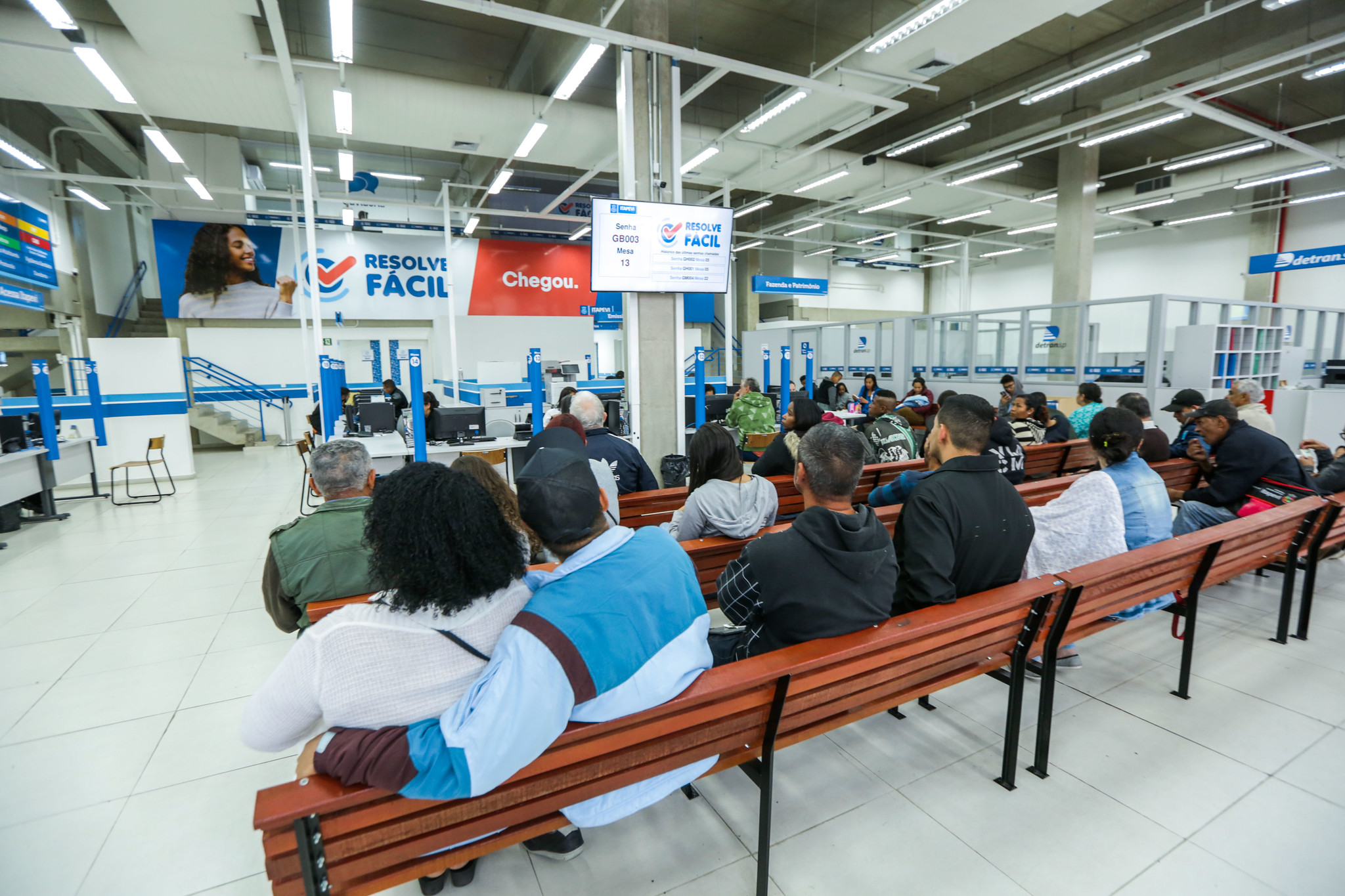 Itapevi disponibiliza mais de 1 mil vagas de emprego a partir de segunda-feira (16)