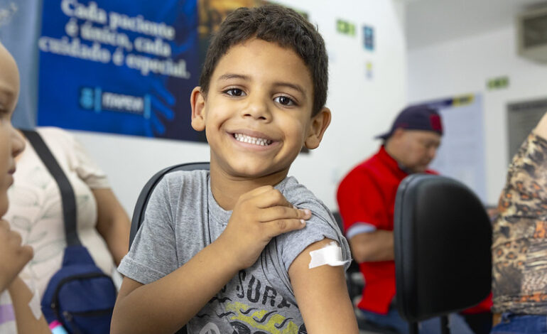 Itapevi realiza Dia D de vacinação contra a gripe neste sábado (28)