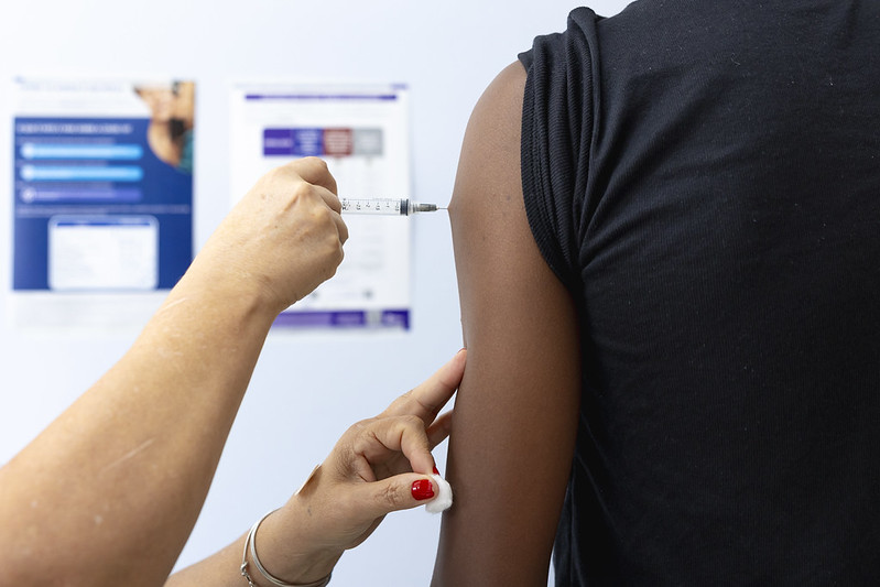 Prefeitura de Carapicuíba entrega nova área de esporte e lazer na Cohab 5