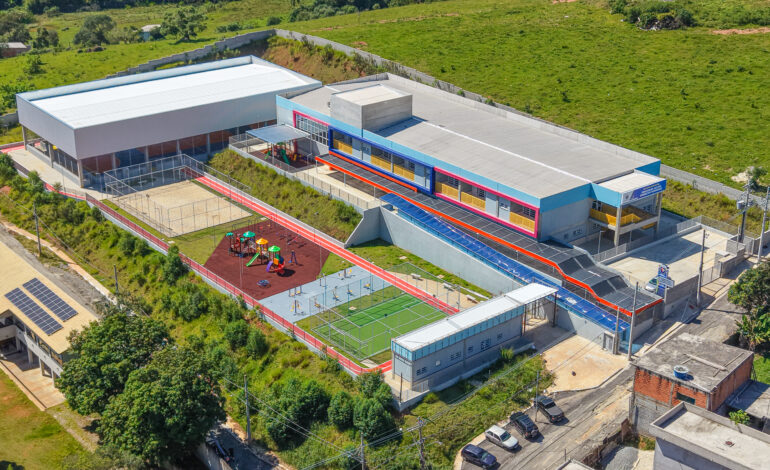 Prefeitura de Santana de Parnaíba inaugura o Colégio Municipal Professor Jailton Aparecido Rodrigues e o Parque Municipal do Suru neste sábado (28/3)