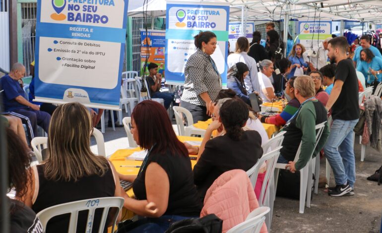 Prefeitura de Carapicuíba leva serviços gratuitos à Cohab 5 com edição conjunta dos programas “Prefeitura no Seu Bairro” e “Saúde + Perto de Você”