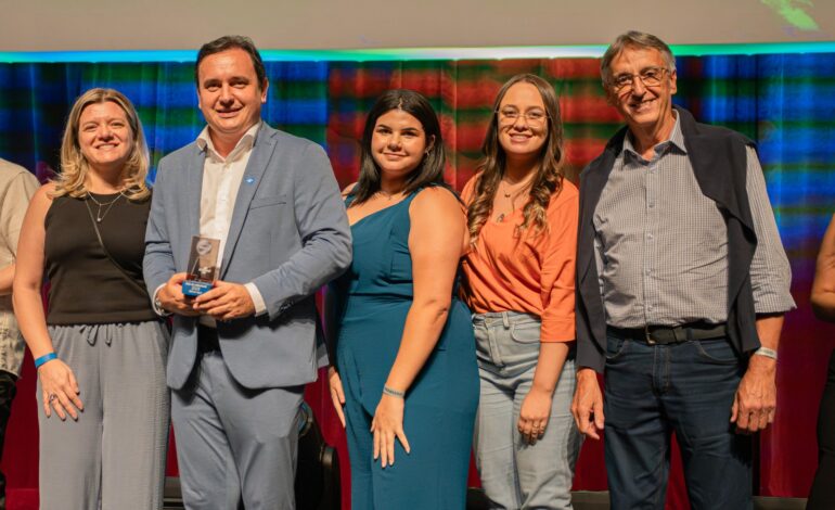 SALA DO EMPREENDEDOR DE PIRAPORA DO BOM JESUS RECEBE SELO SEBRAE DE REFERÊNCIA EM ATENDIMENTO