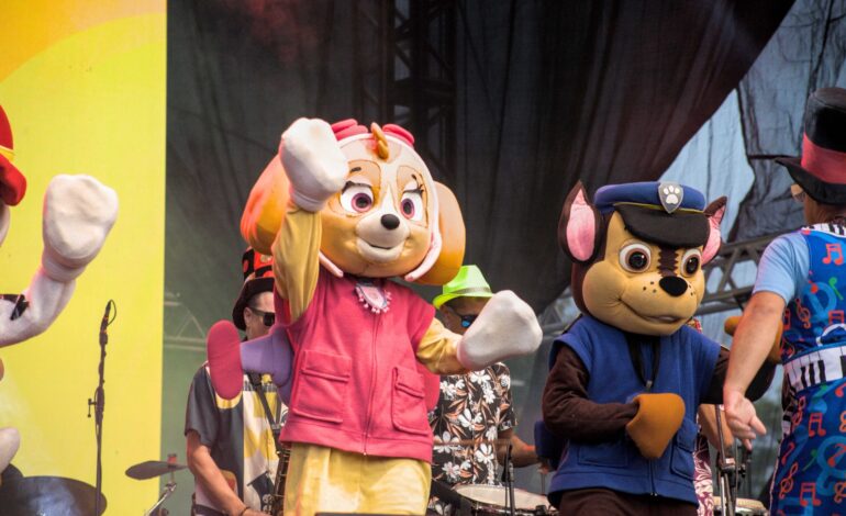 Patrulha Canina e Carreta do Dogão animam os 170 anos de Cotia