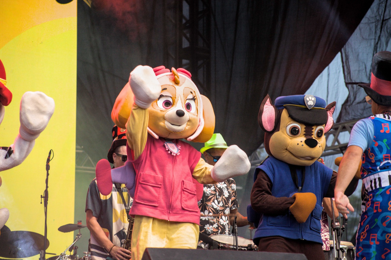 Patrulha Canina e Carreta do Dogão animam os 170 anos de Cotia